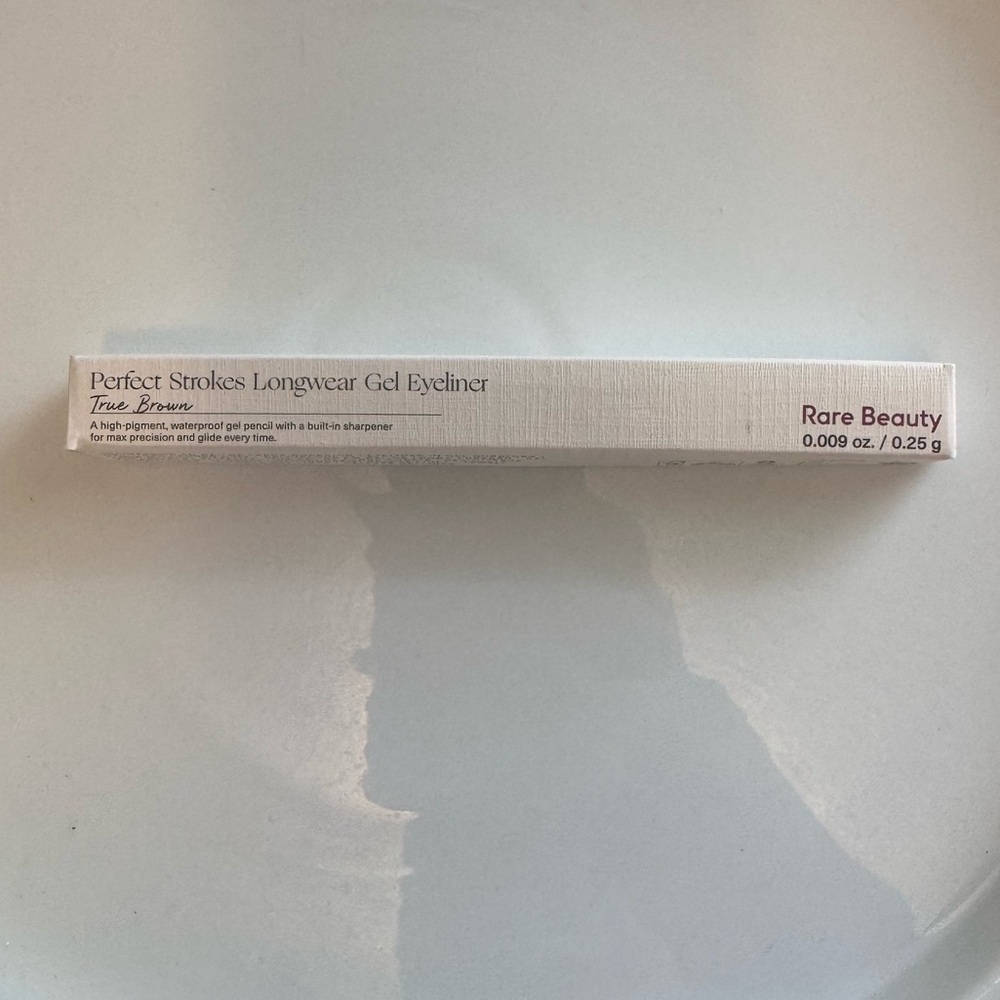 Rare Beauty Perfect Strokes Longwear & Waterproof
Gel Eyeliner - Picture 9 of 10